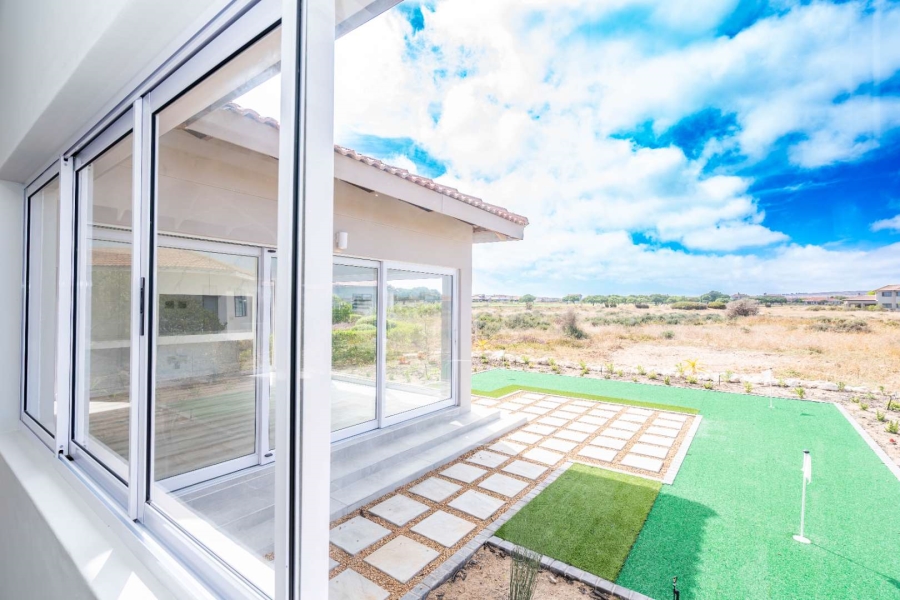 4 Bedroom Property for Sale in Langebaan Country Estate Western Cape